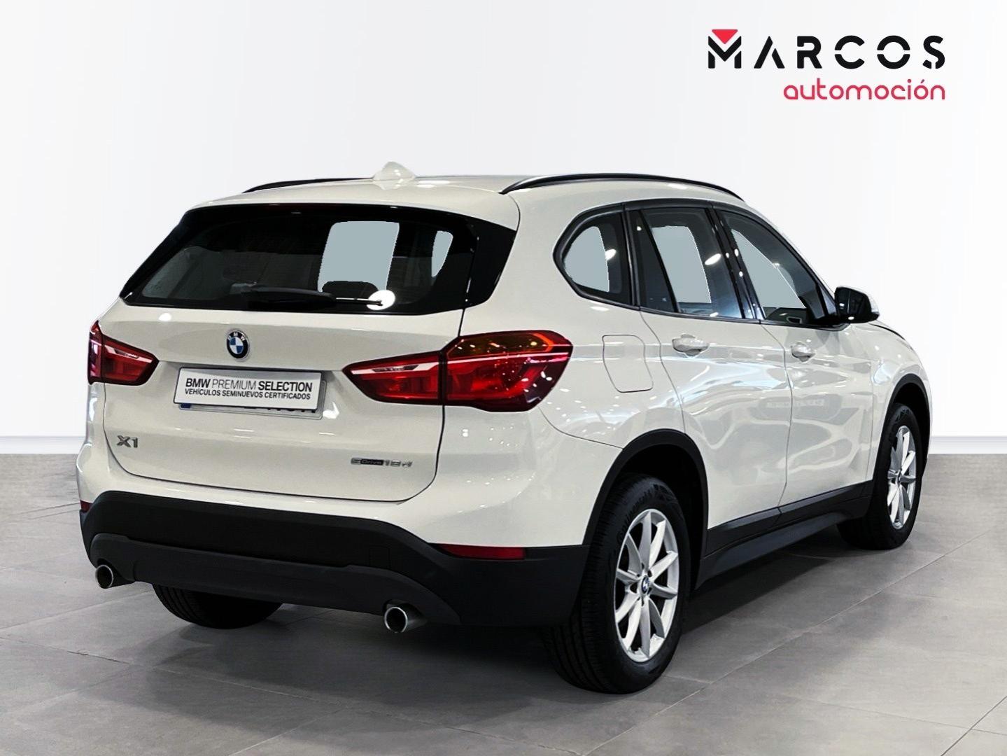 Foto BMW X1 4