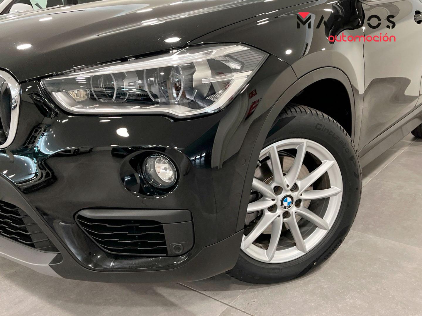 Foto BMW X1 6