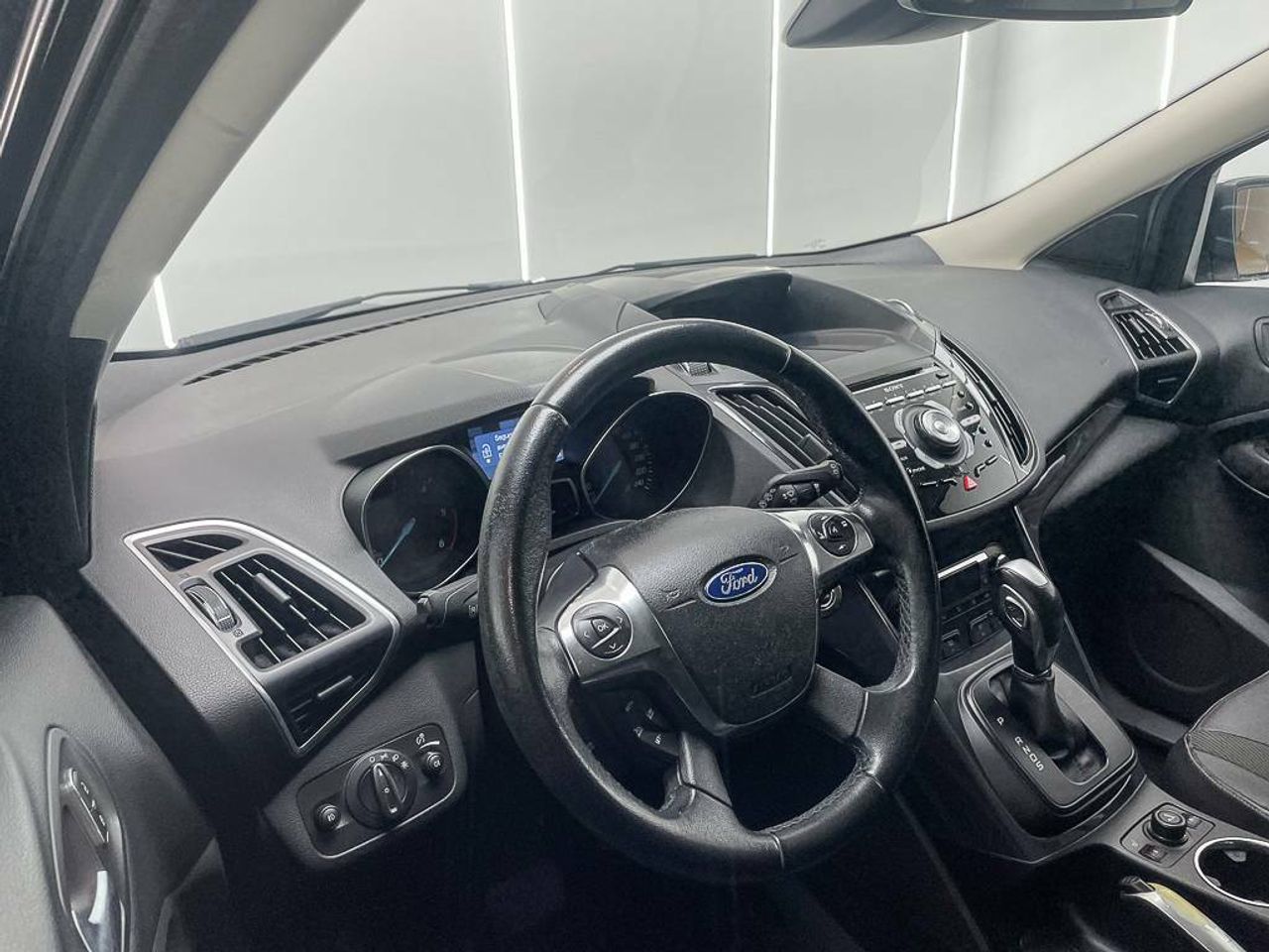 Foto Ford Kuga 16