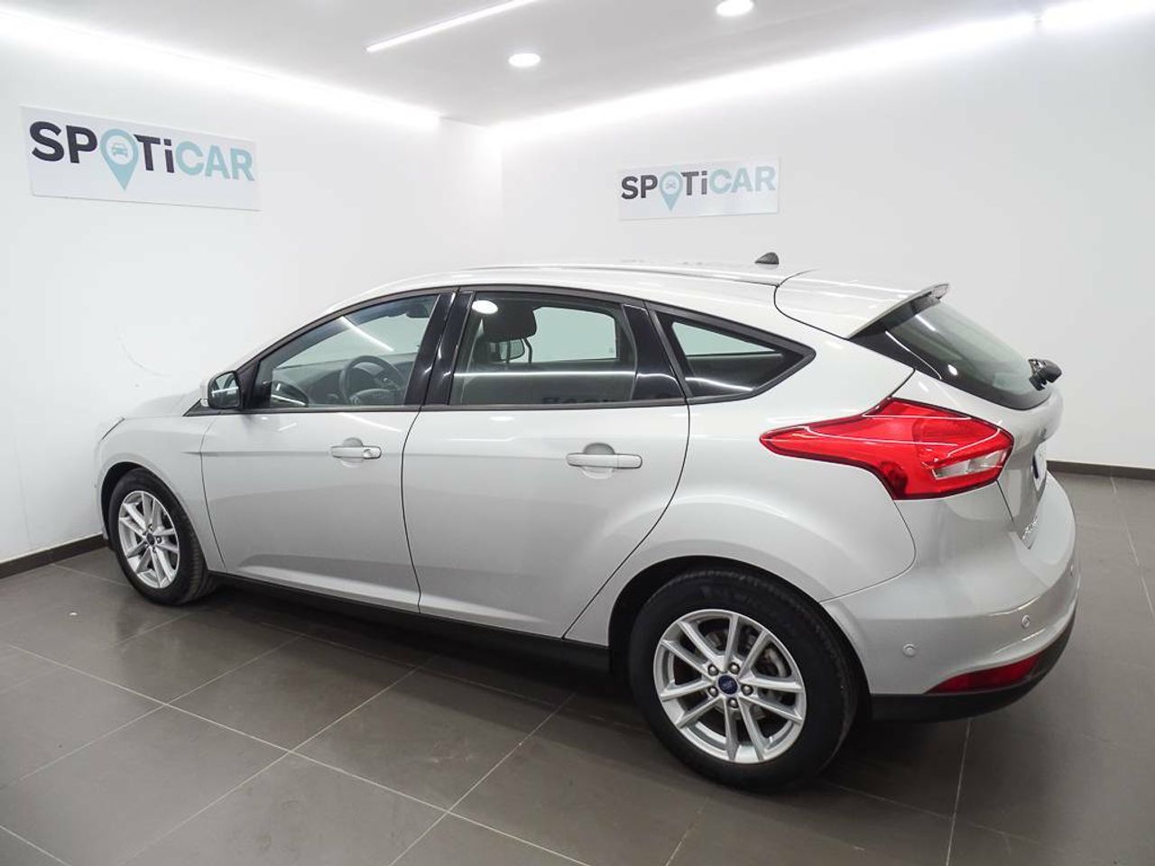 Foto Ford Focus 12