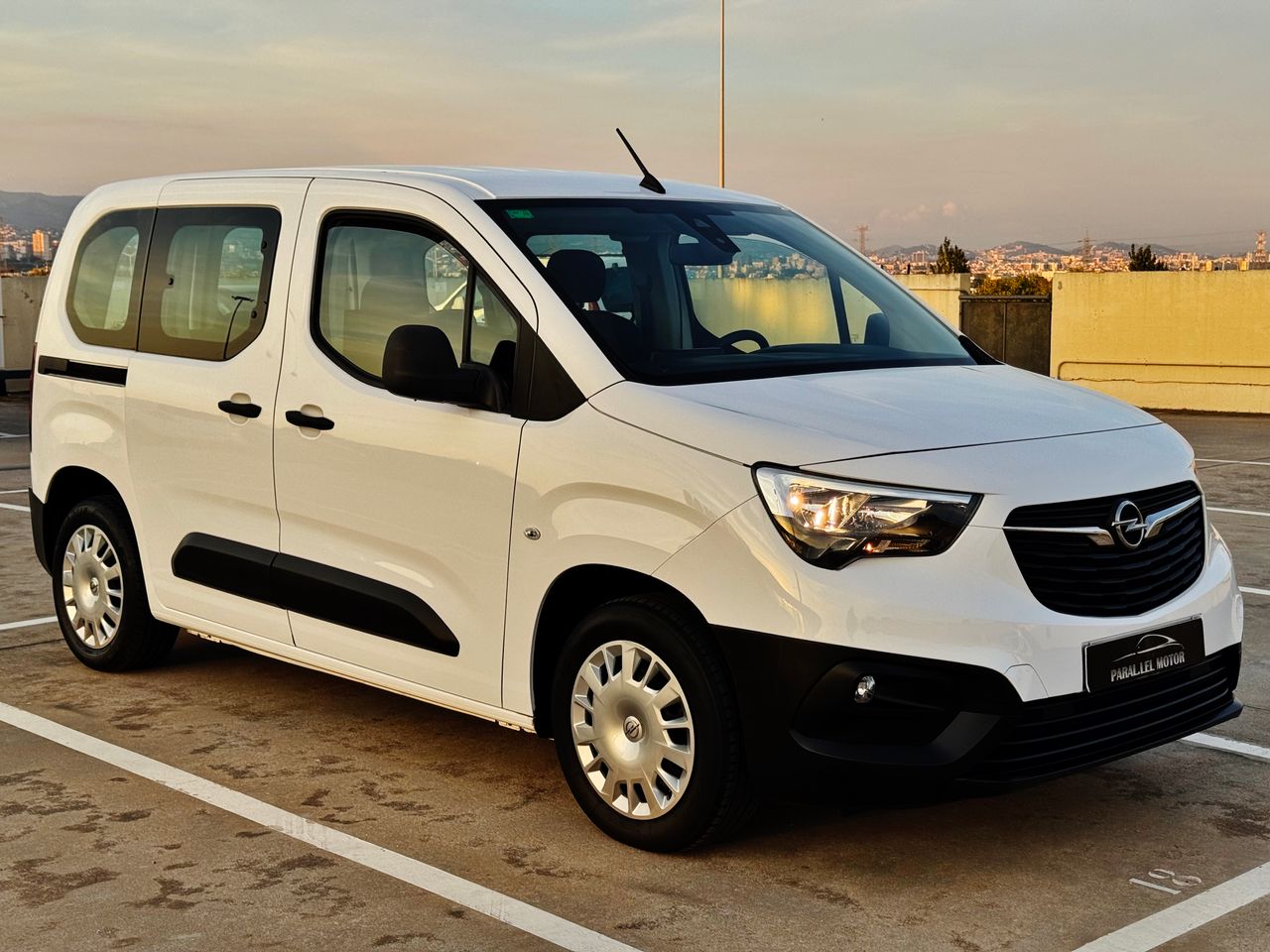 Foto Opel Combo 1