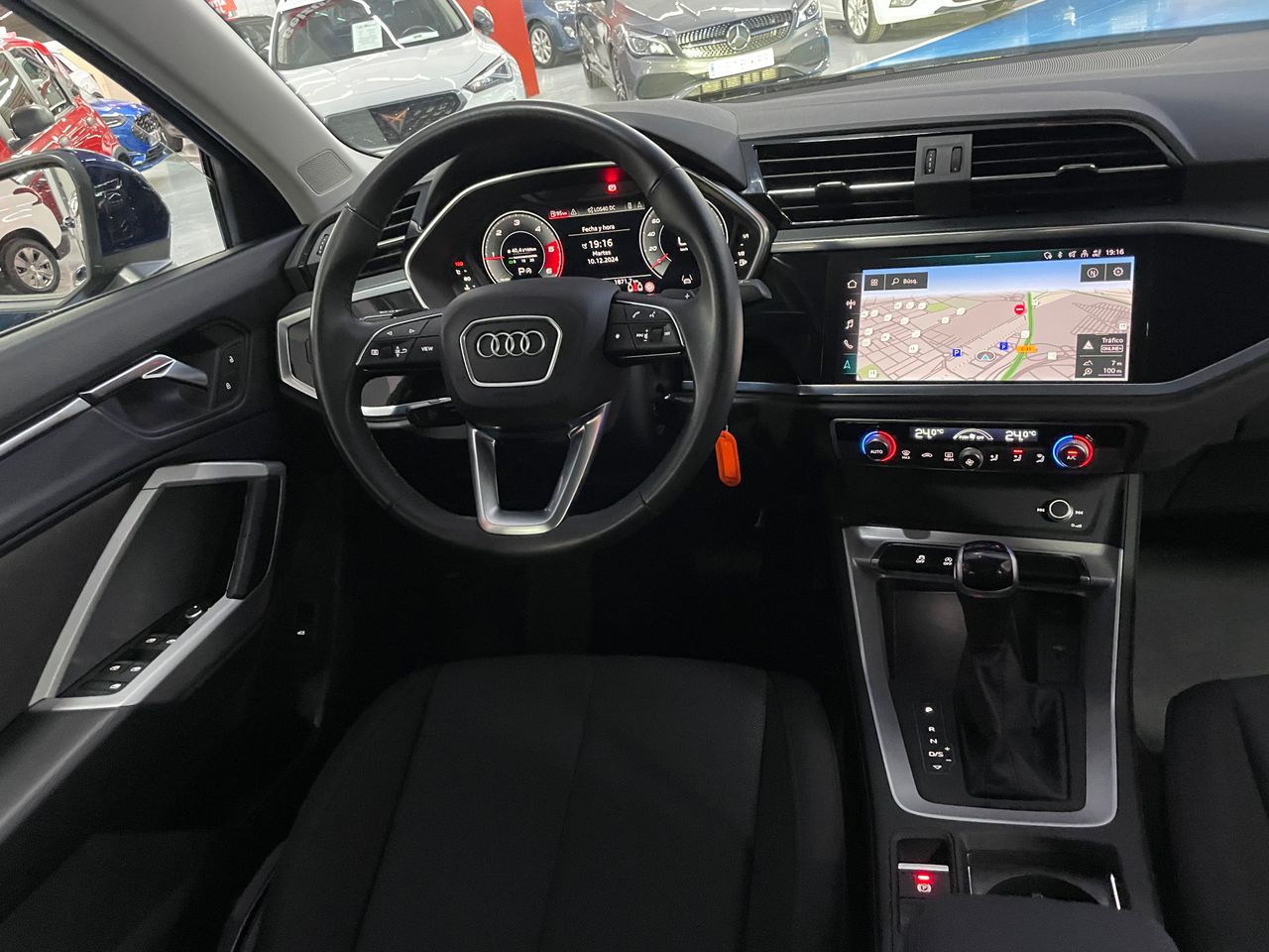 Foto Audi Q3 12