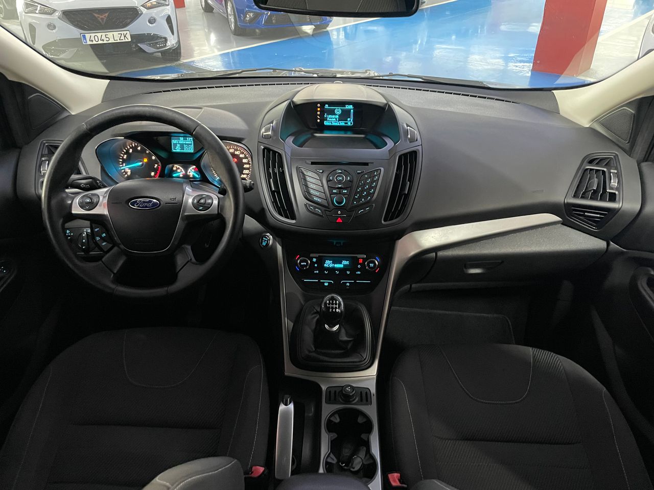 Foto Ford Kuga 7