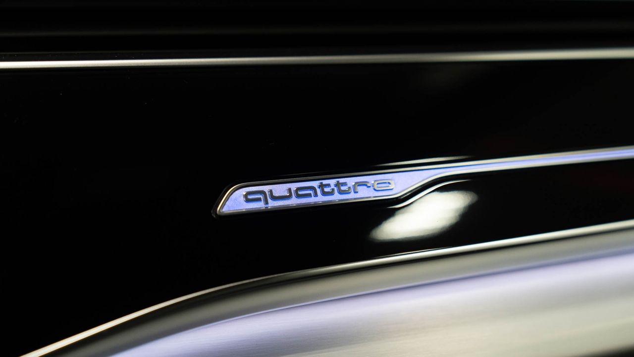 Foto Audi Q8 27