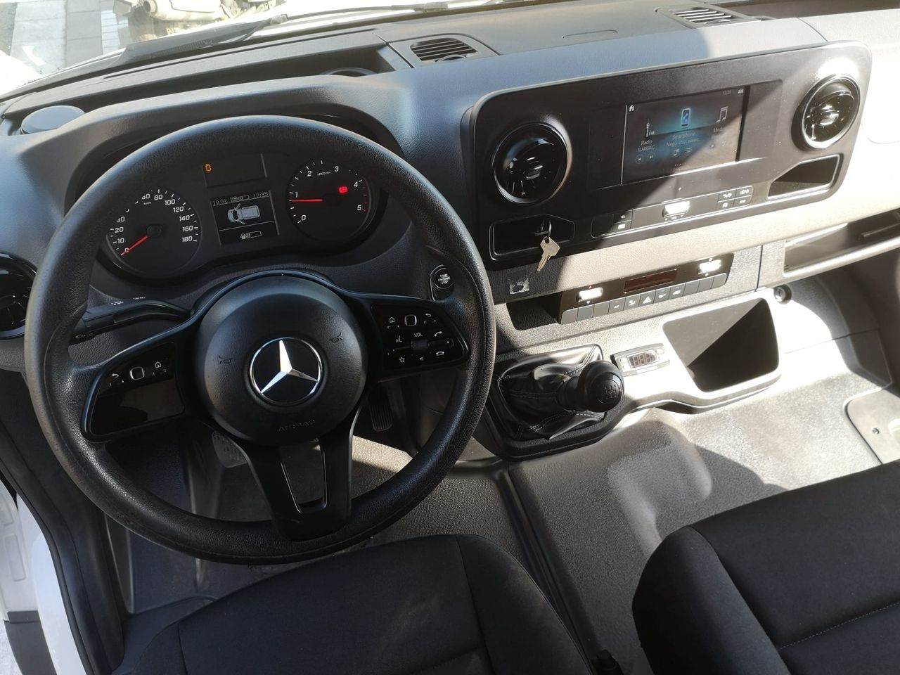 Foto Mercedes-Benz Sprinter 6