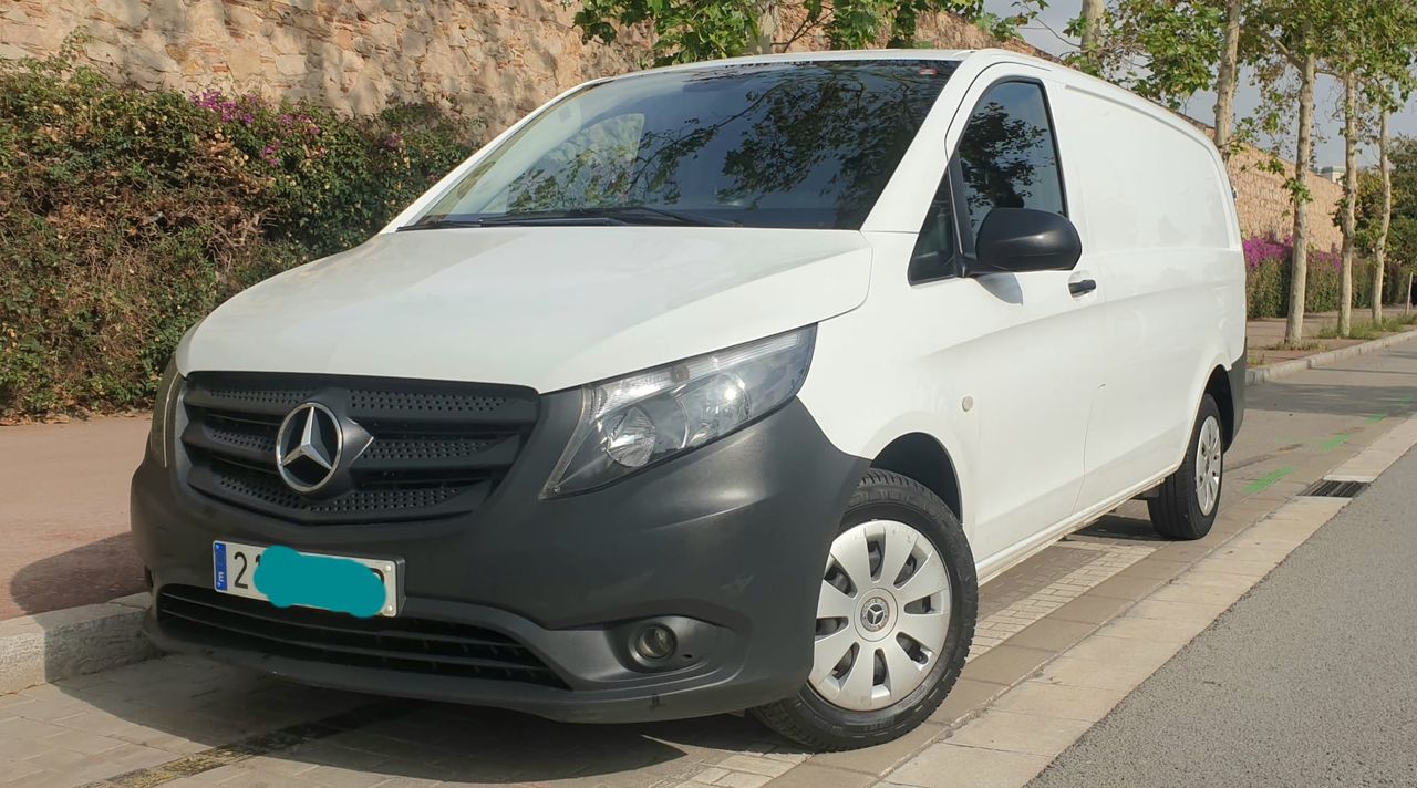 Foto Mercedes-Benz Vito 1