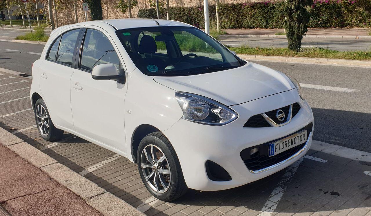 Foto Nissan Micra 12