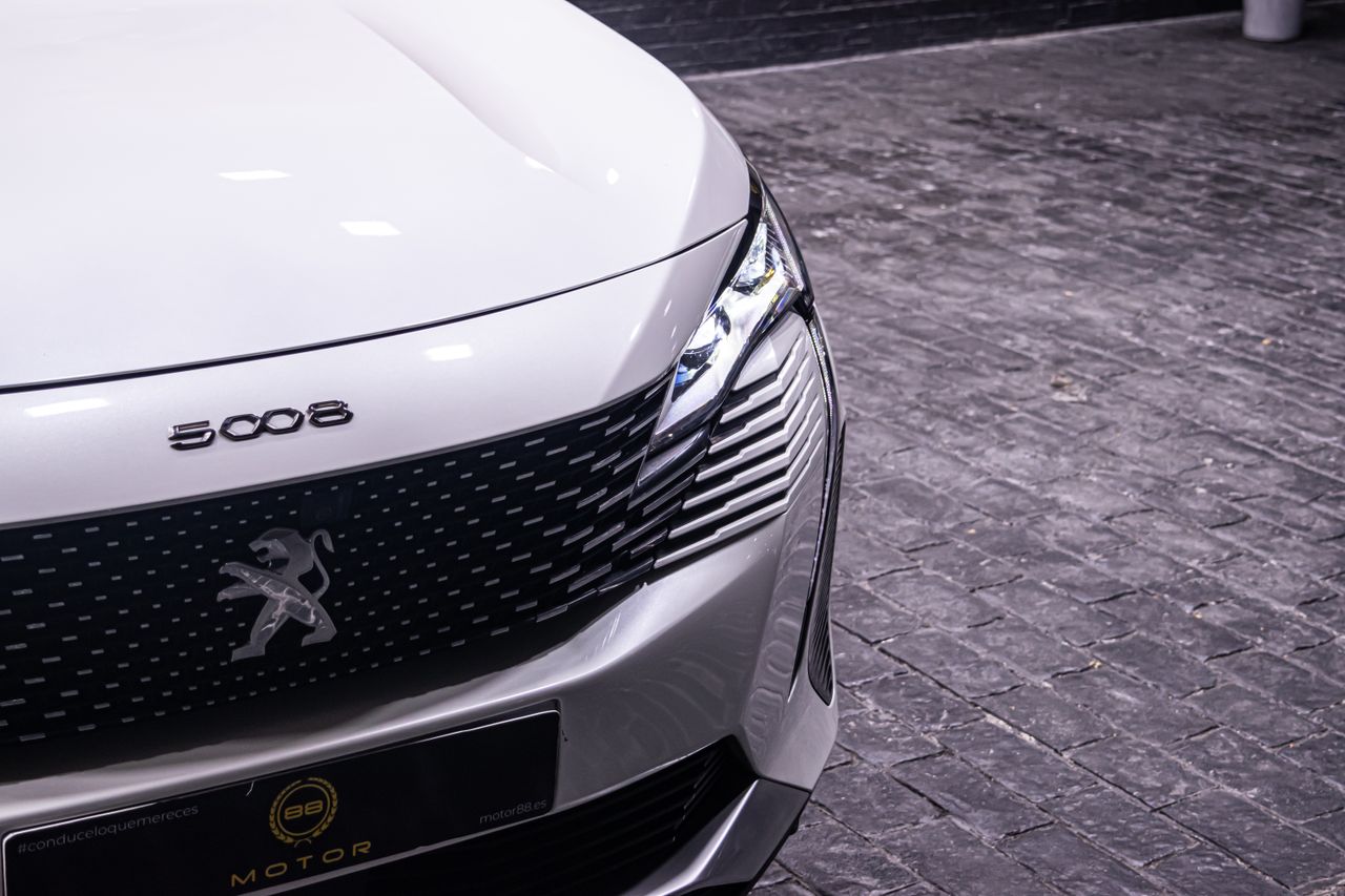 Foto Peugeot 5008 11