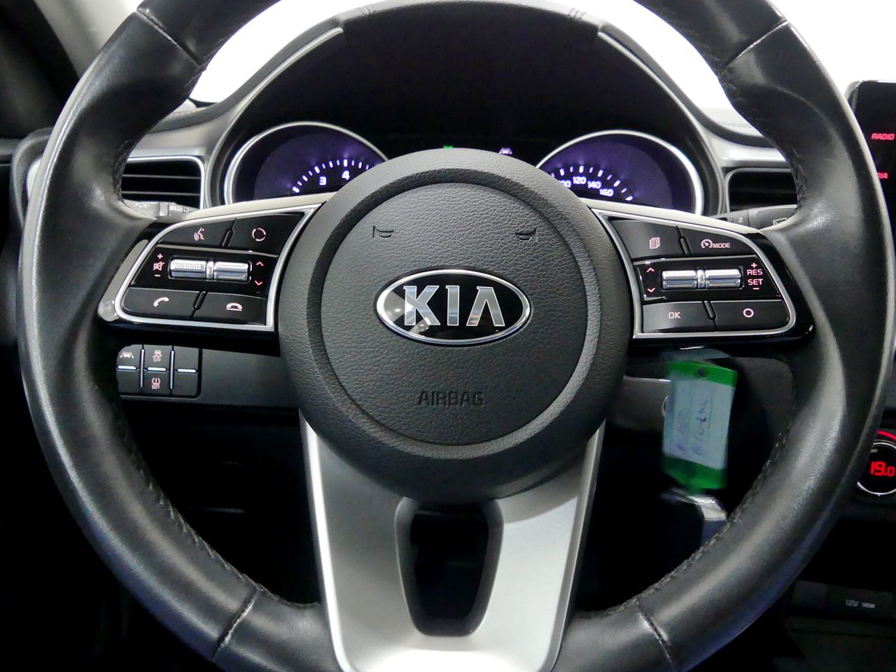 Foto Kia XCeed 17