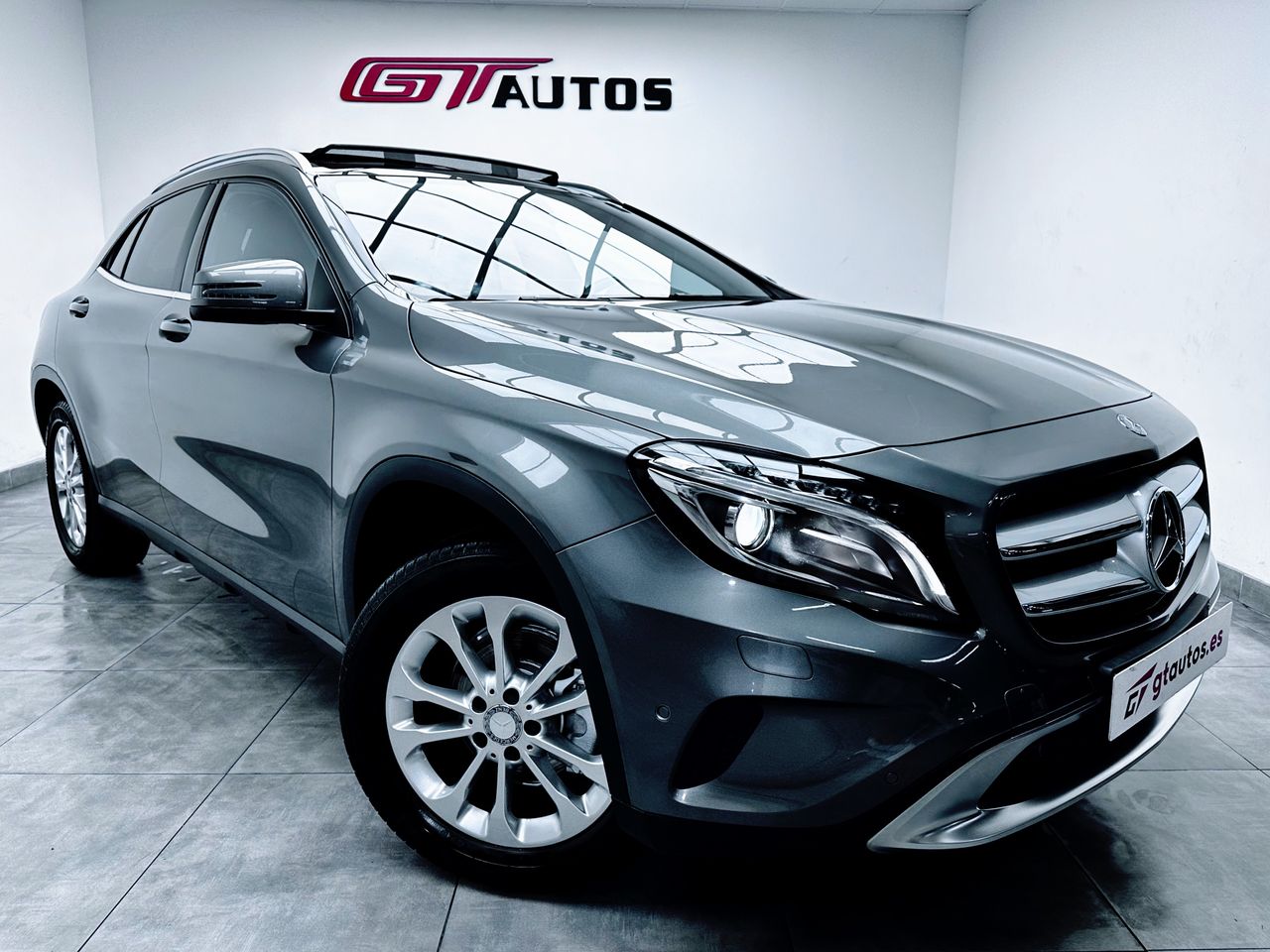 Foto Mercedes-Benz Clase GLA 14