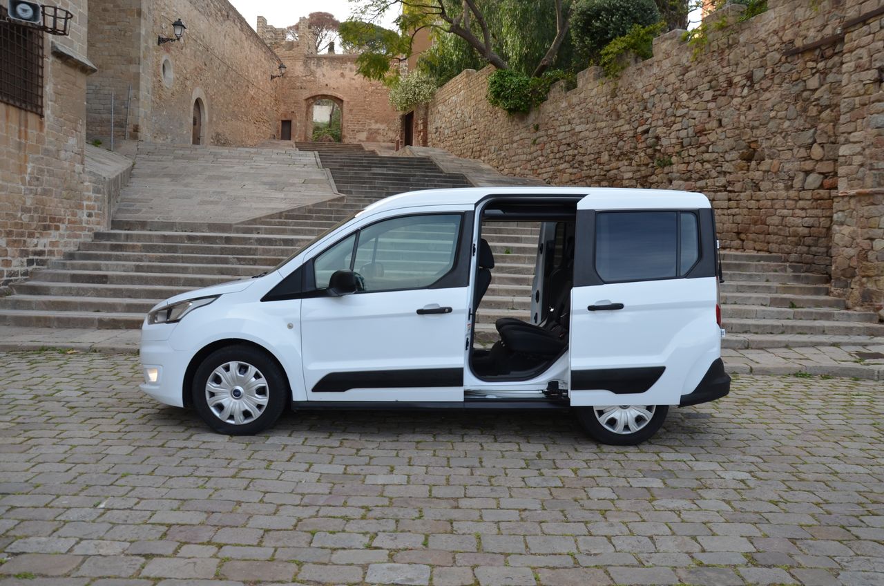 Foto Ford Transit Connect 34