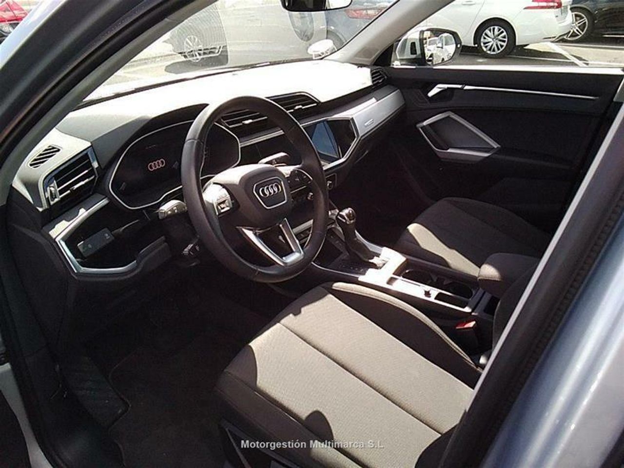 Foto Audi Q3 7