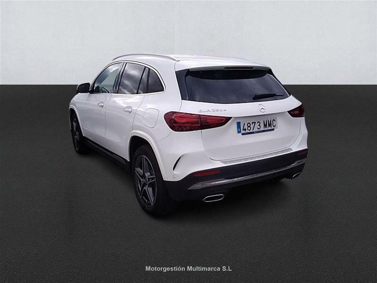 Foto Mercedes-Benz Clase GLA 6