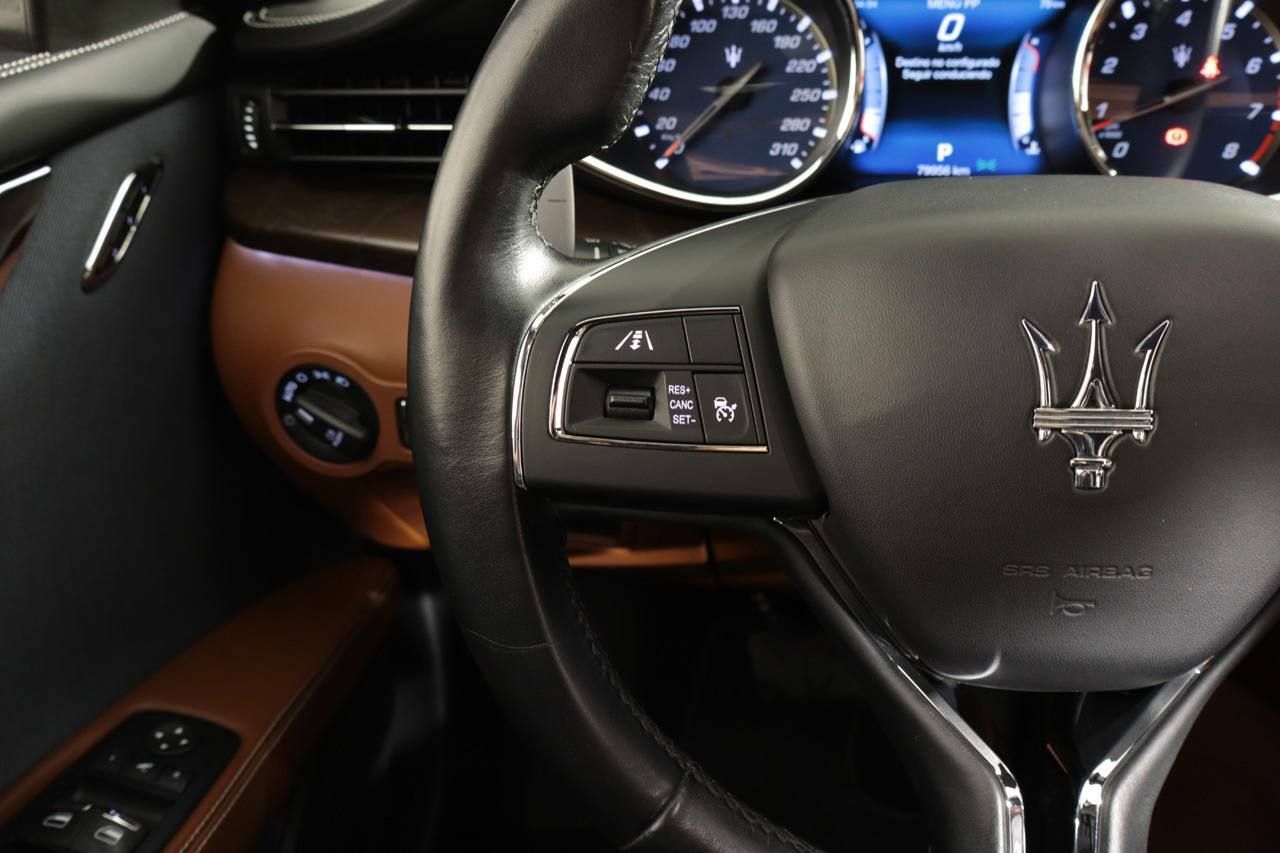 Foto Maserati Quattroporte 38