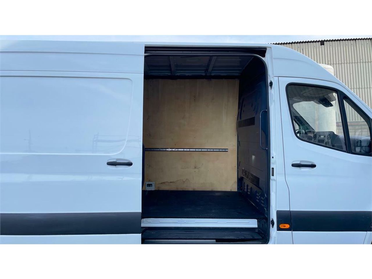 Foto Mercedes-Benz Sprinter 20