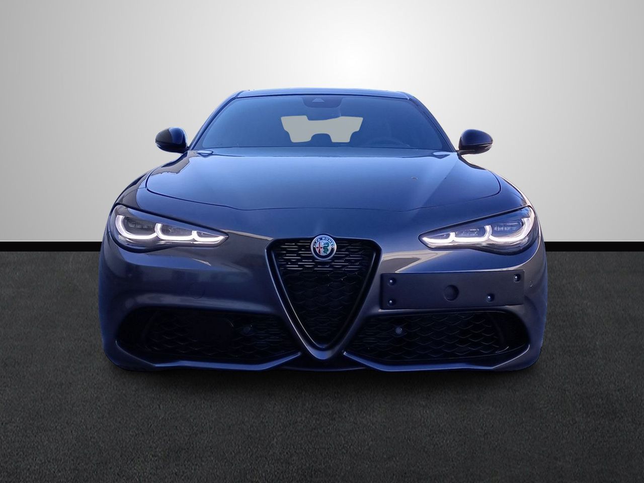 Foto Alfa Romeo Giulia 15