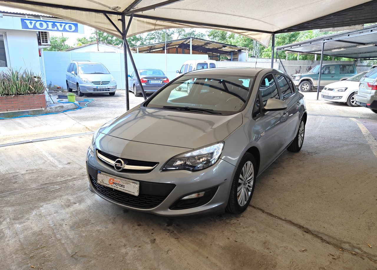 Foto Opel Astra 1