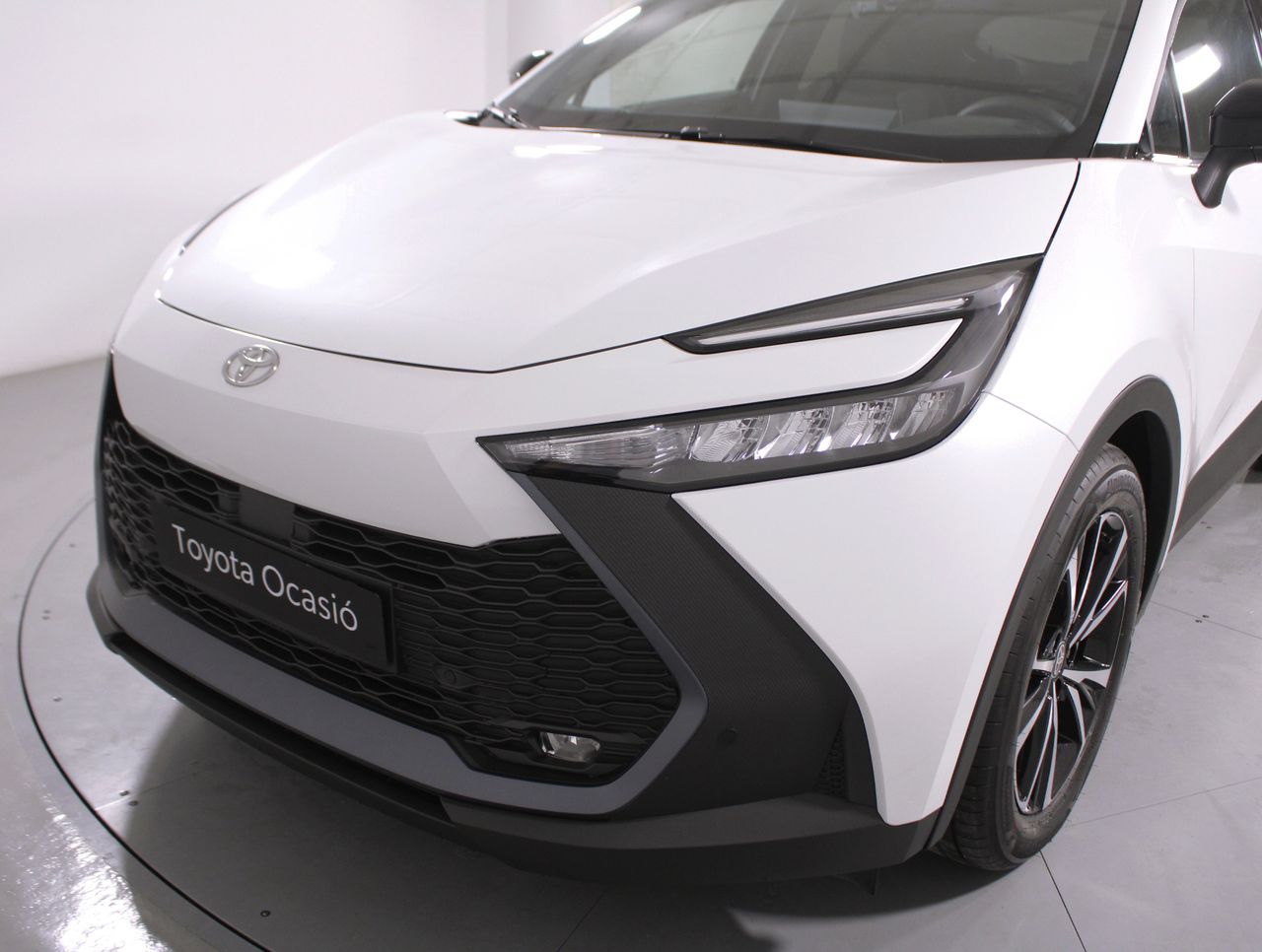 Foto Toyota C-HR 19