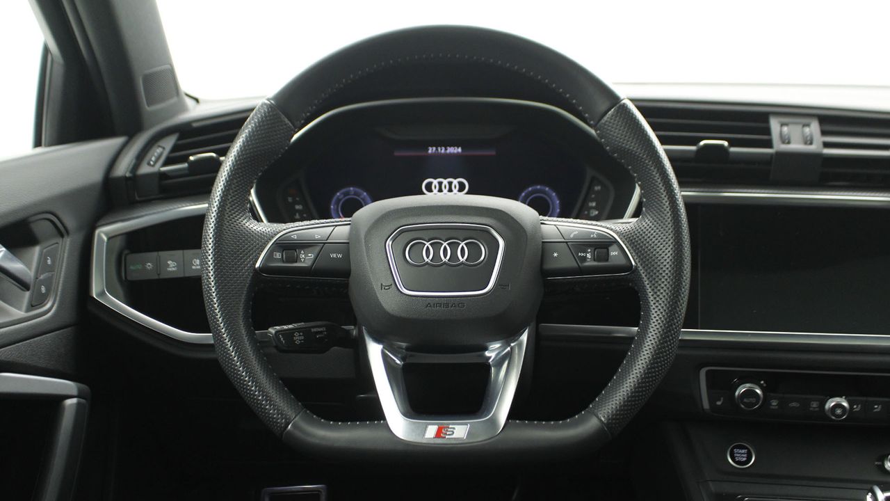 Foto Audi Q3 13