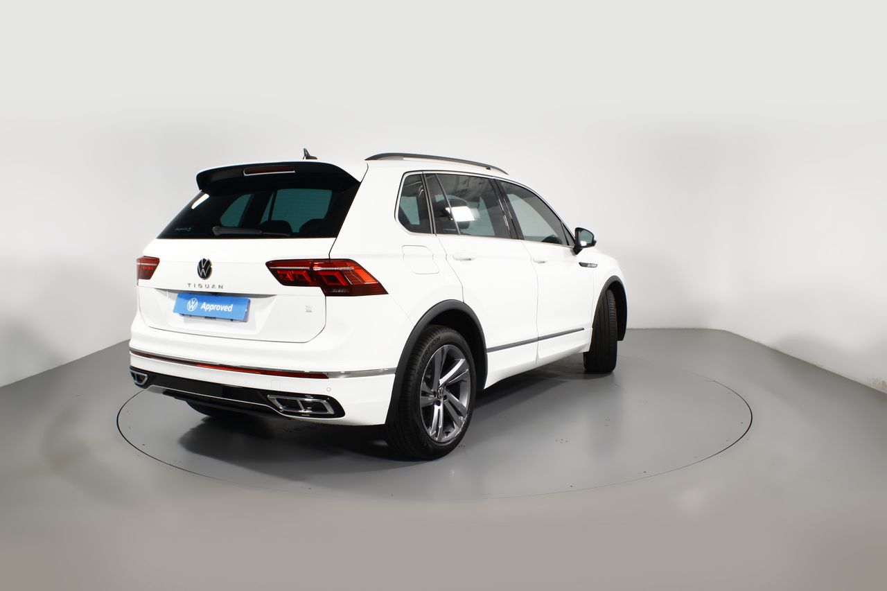 Foto Volkswagen Tiguan 24