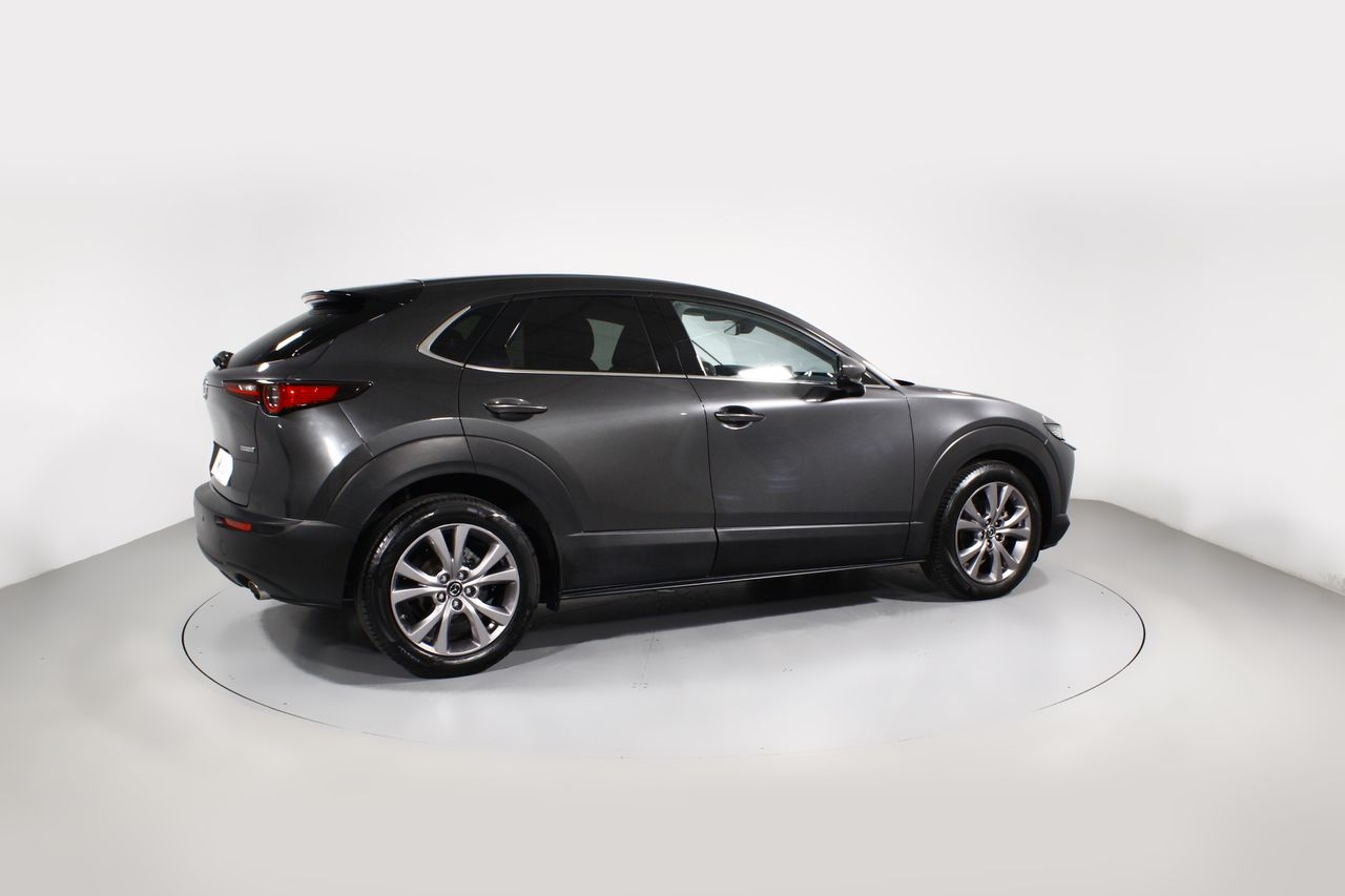 Foto Mazda CX-30 4