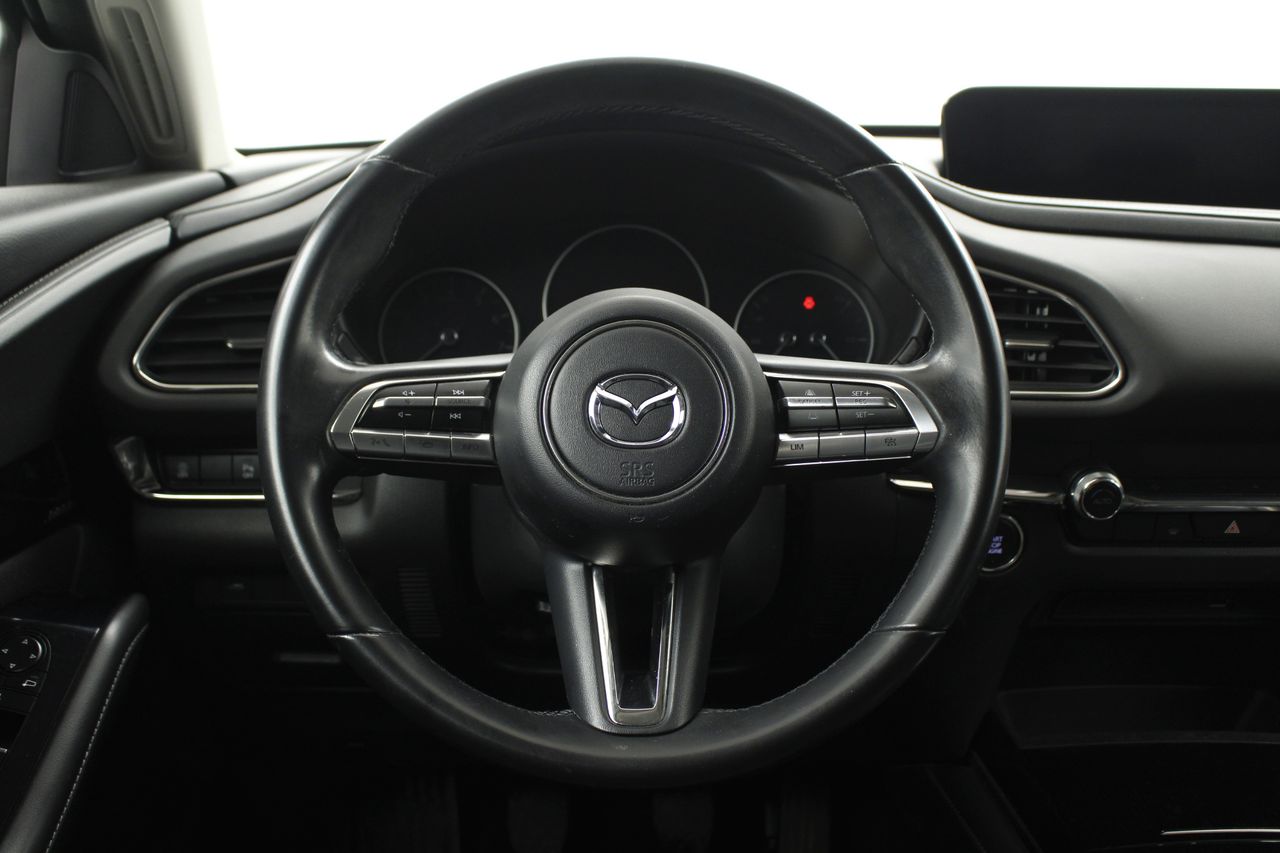 Foto Mazda CX-30 13