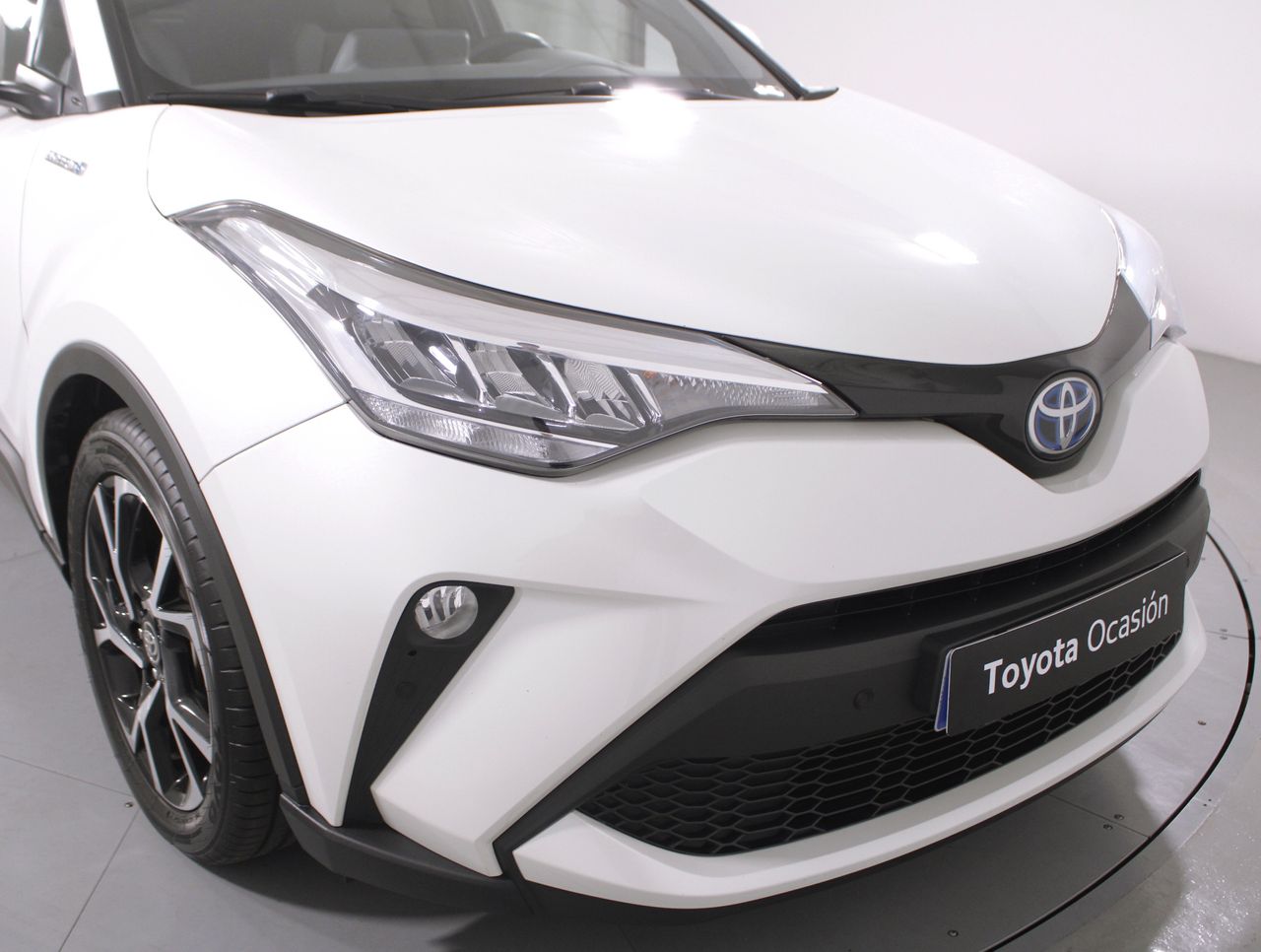 Foto Toyota C-HR 16