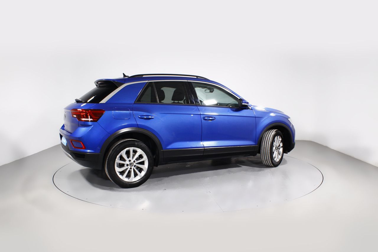 Foto Volkswagen T-Roc 23