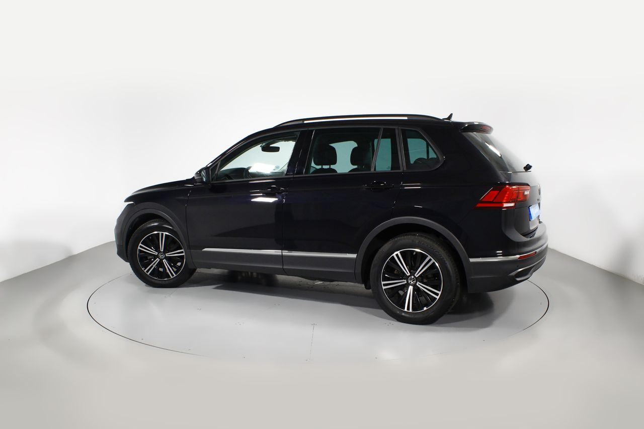 Foto Volkswagen Tiguan 18