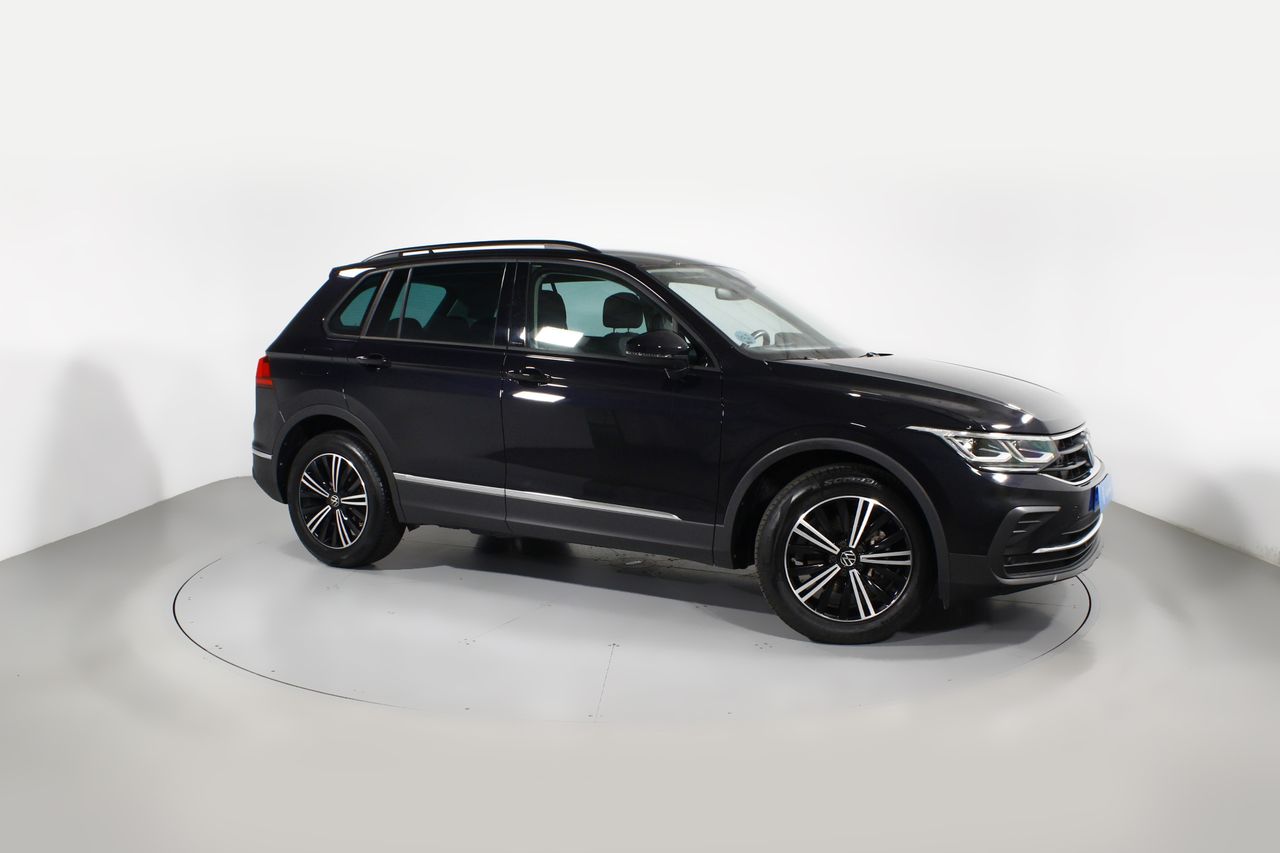 Foto Volkswagen Tiguan 23