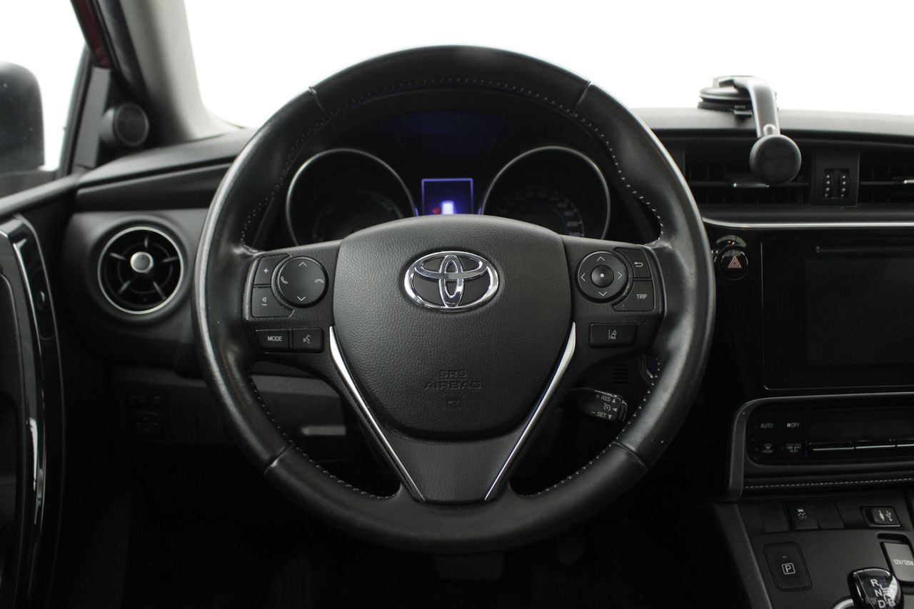 Foto Toyota Auris 25