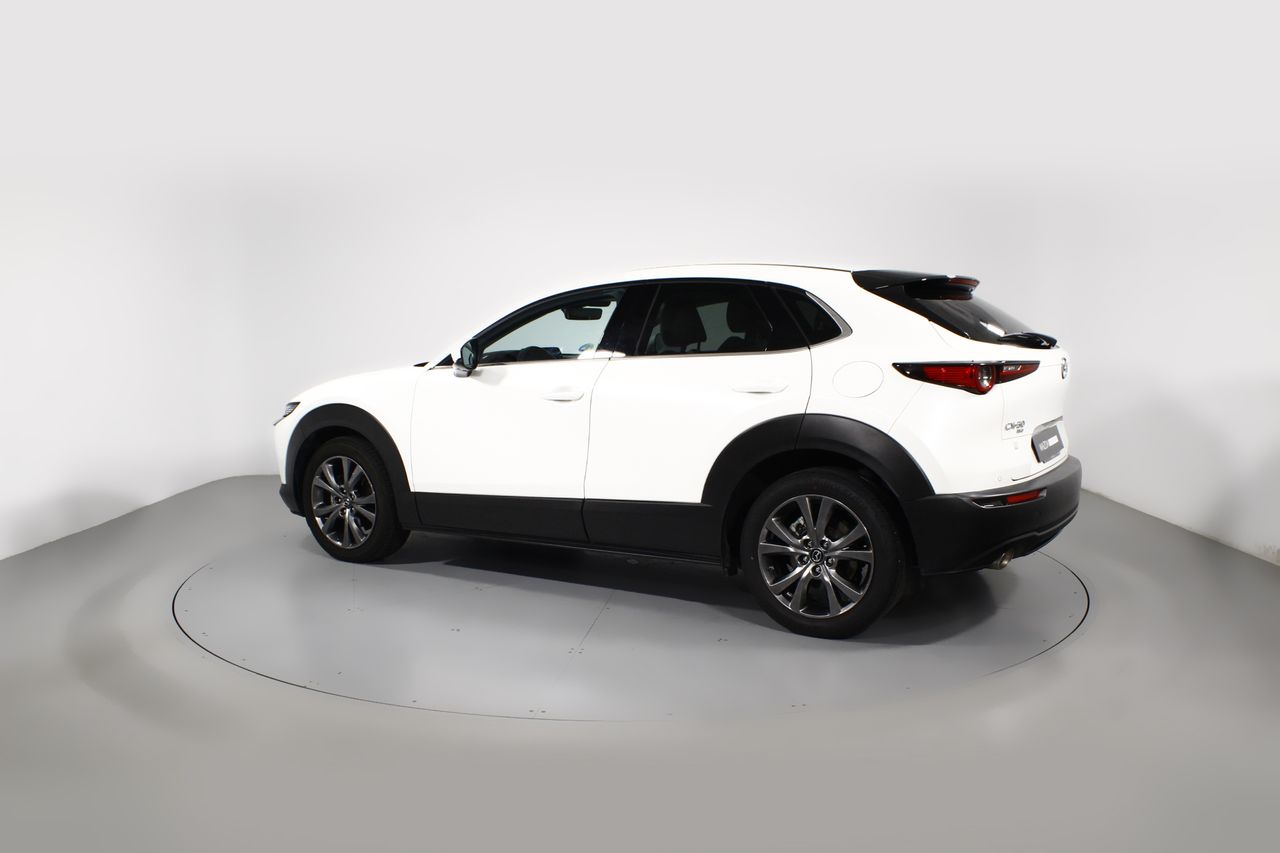 Foto Mazda CX-30 18