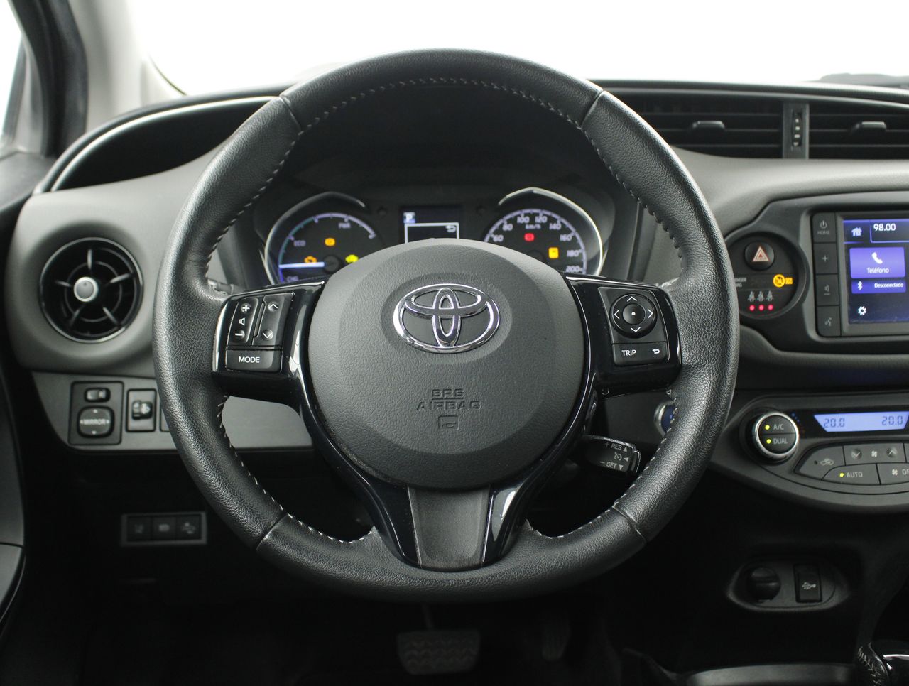 Foto Toyota Yaris 13