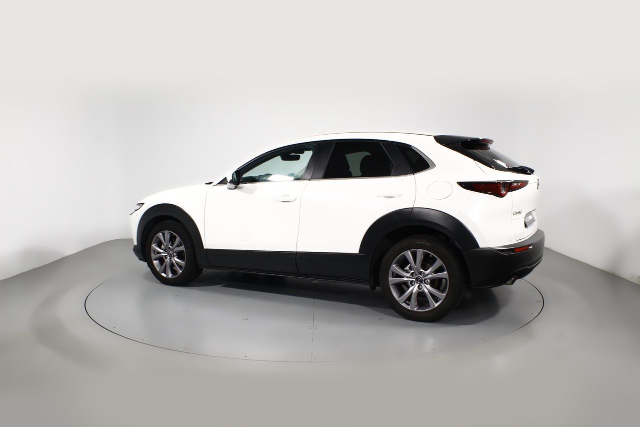 Foto Mazda CX-30 18