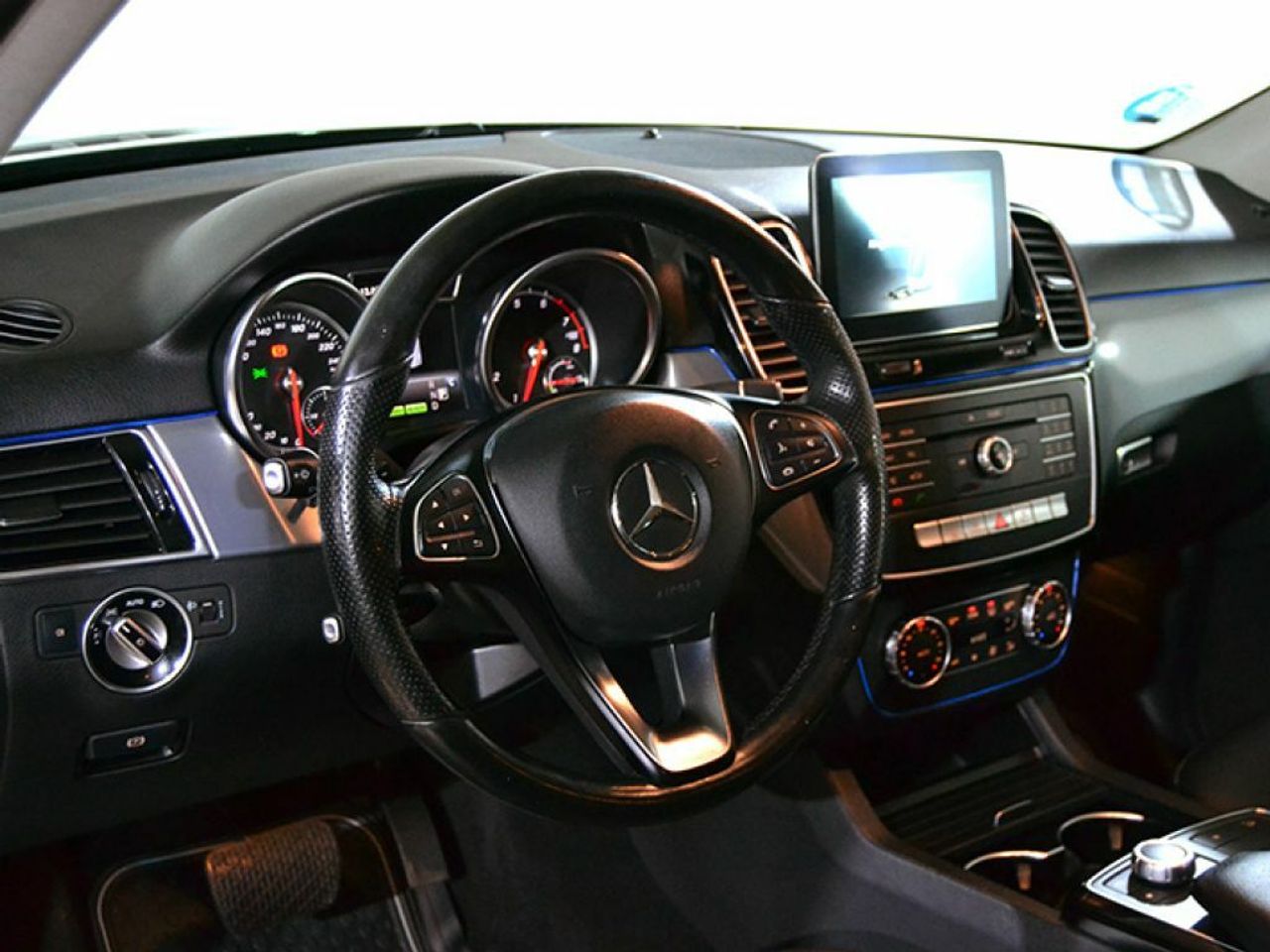Foto Mercedes-Benz Clase GLE 11