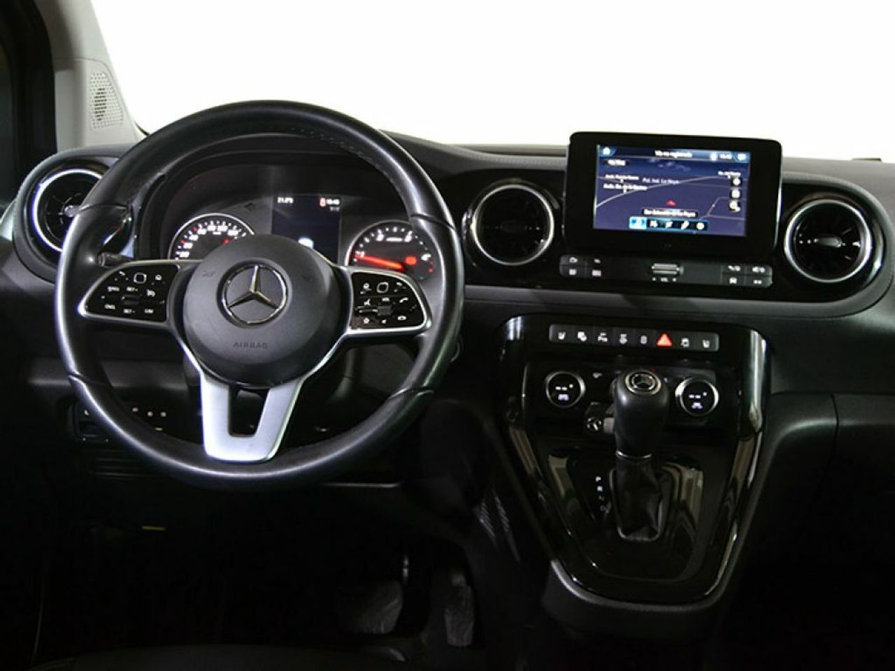 Foto Mercedes-Benz Clase T 15