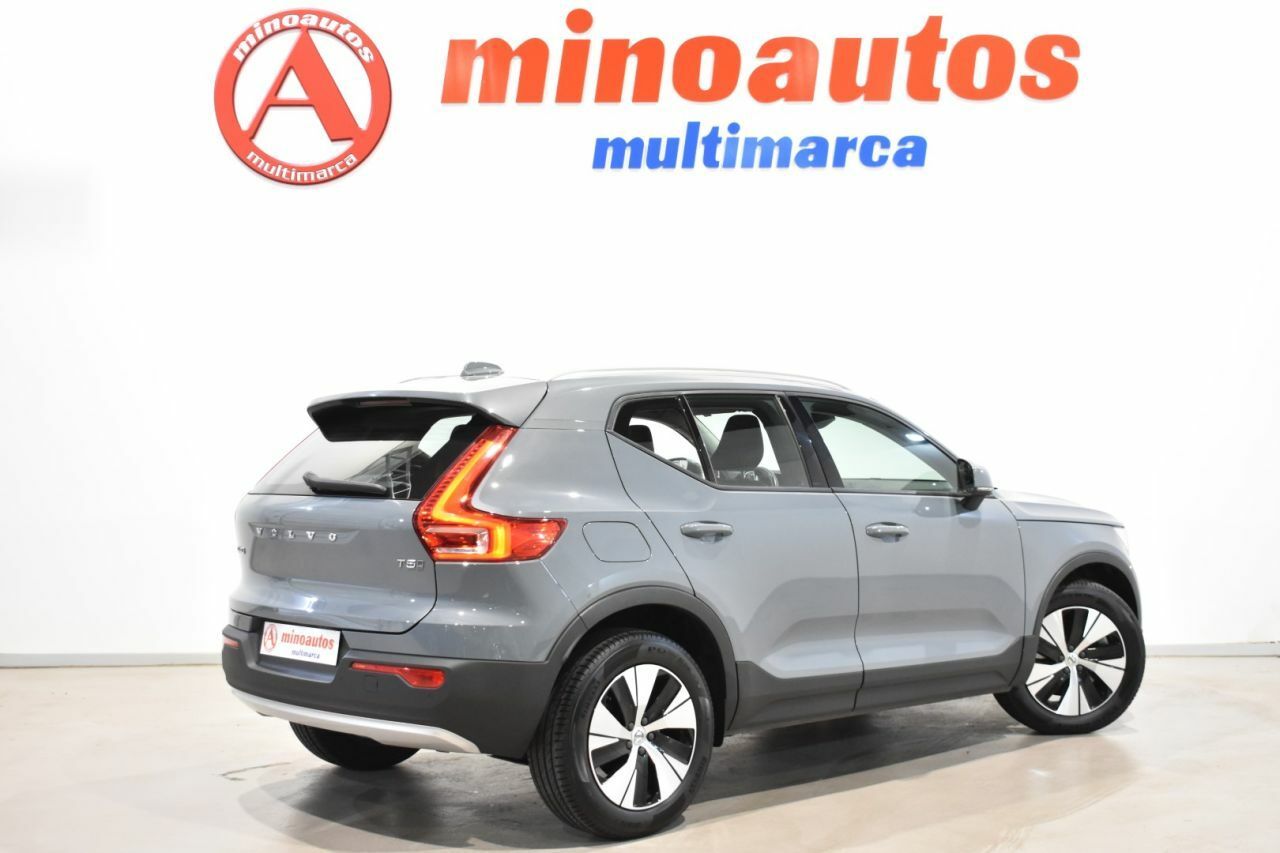 Foto Volvo XC40 3