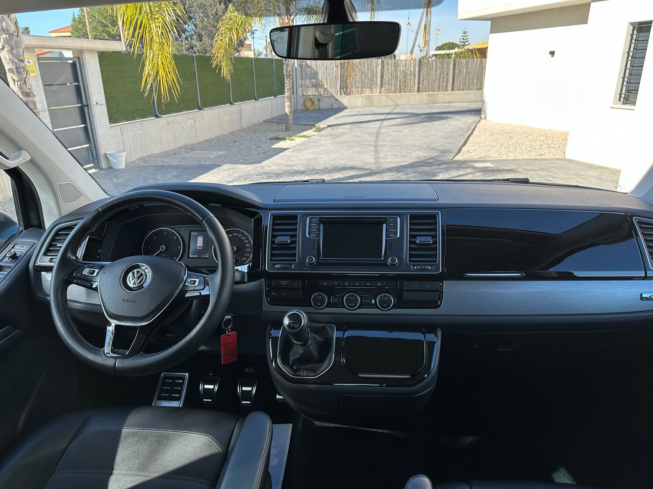 Foto Volkswagen Multivan 13