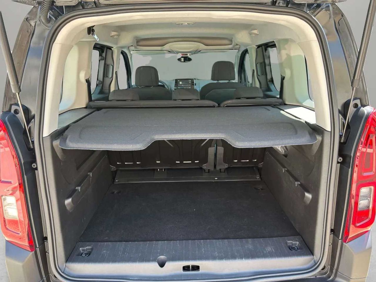 Foto Citroën Berlingo 32