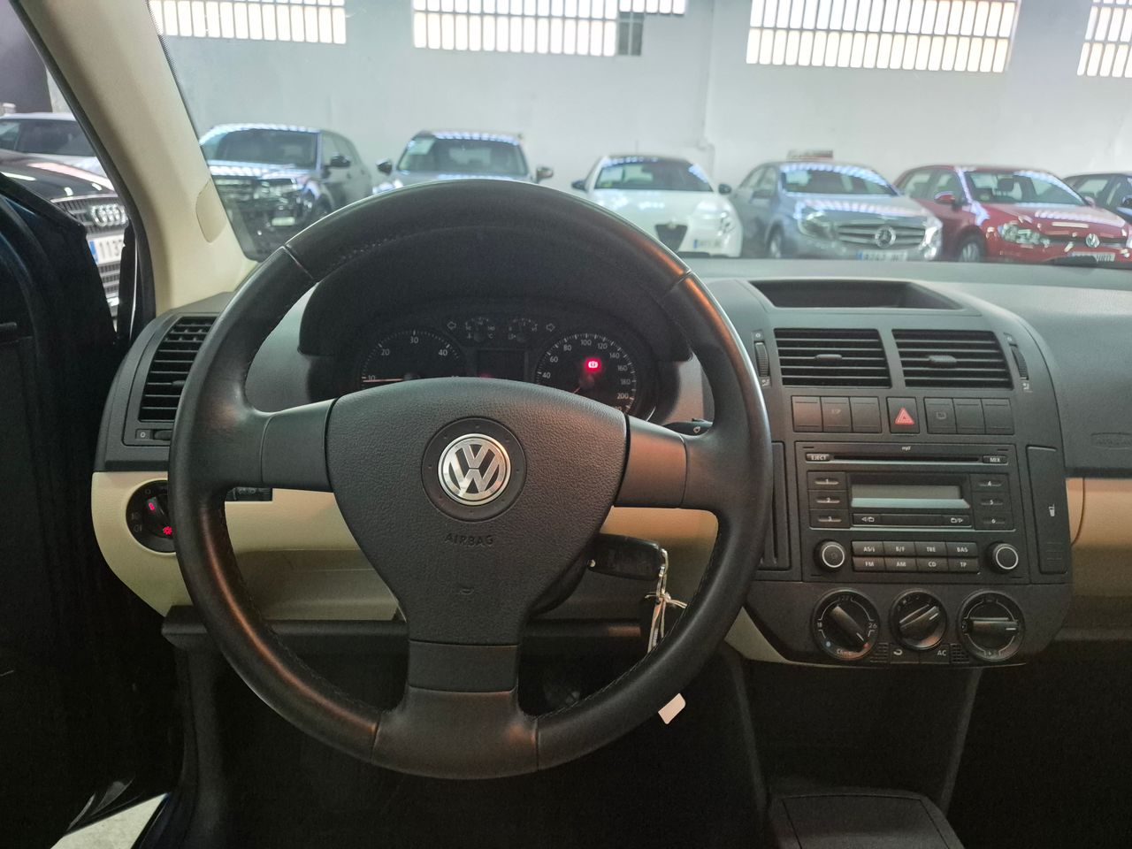 Foto Volkswagen Polo 16