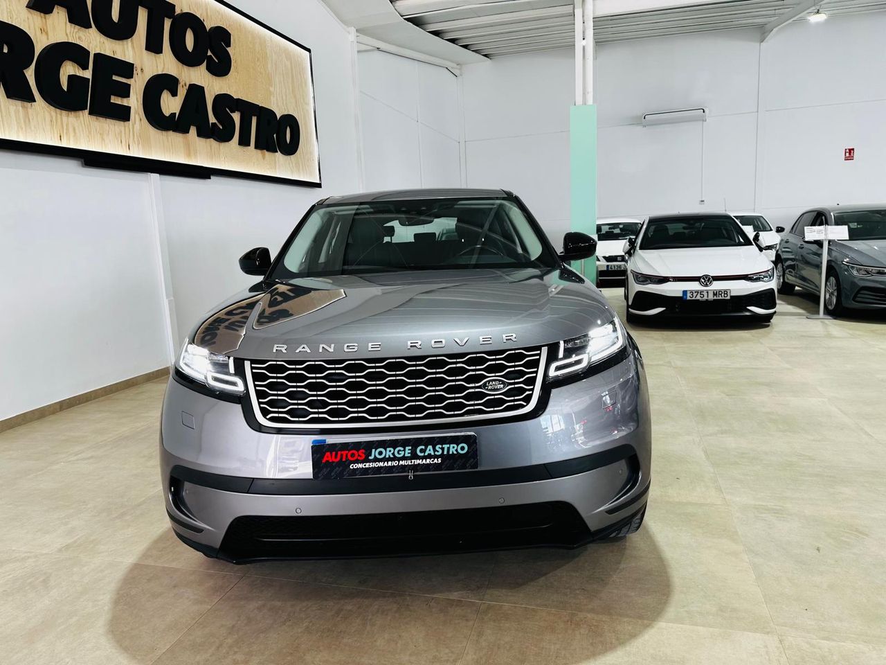 Foto Land-Rover Range Rover Velar 27