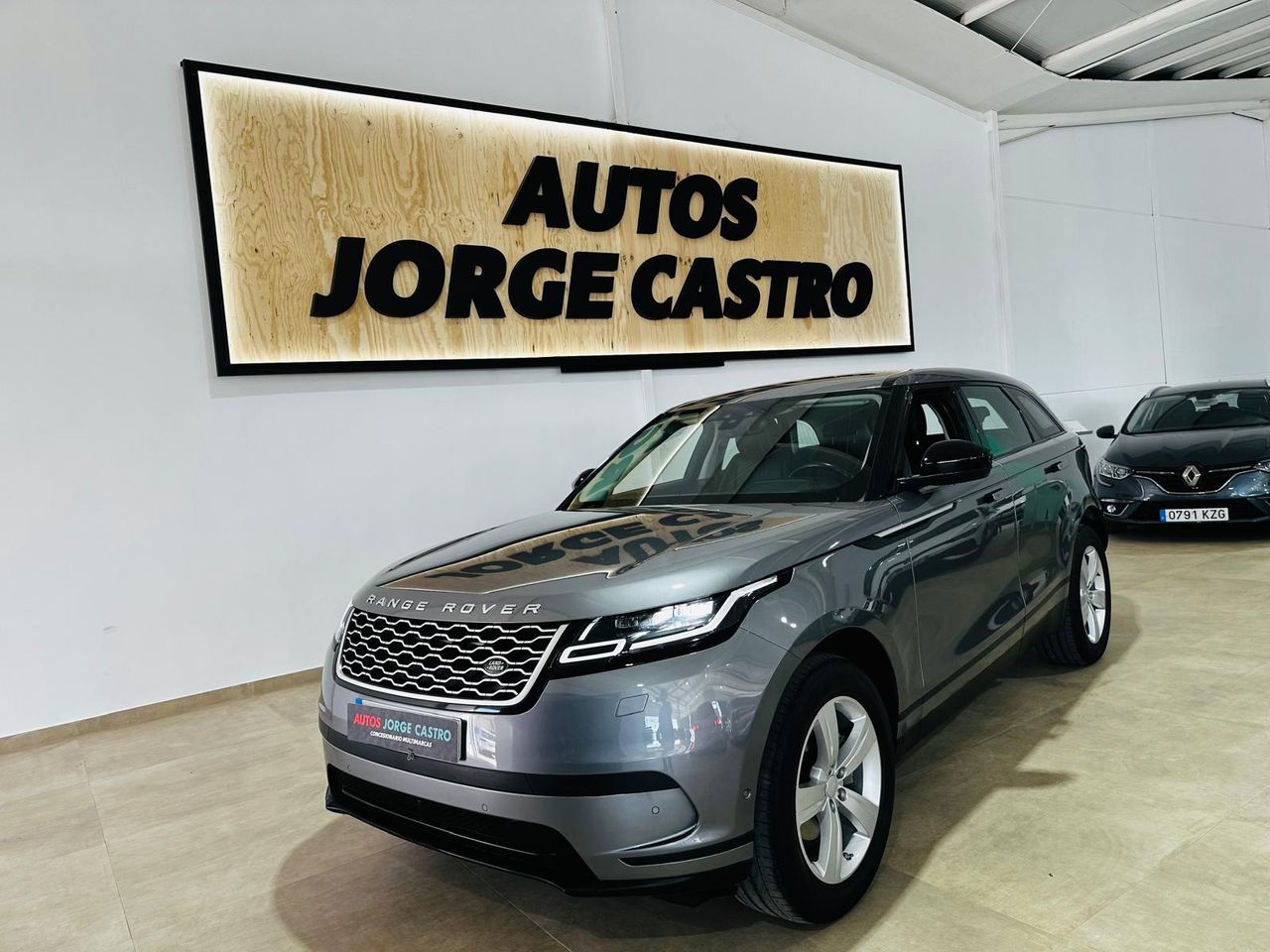 Foto Land-Rover Range Rover Velar 29