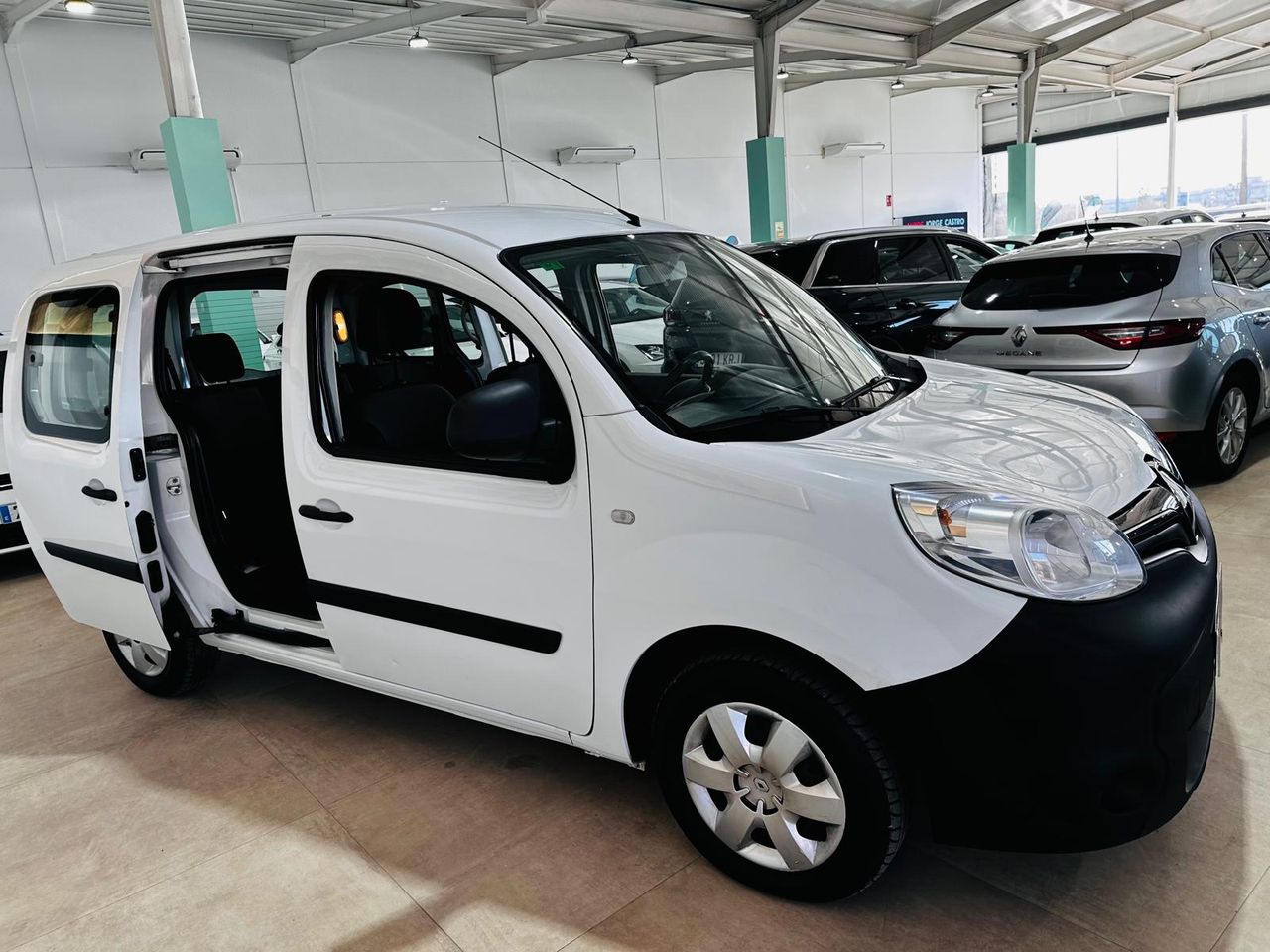 Foto Renault Kangoo 18