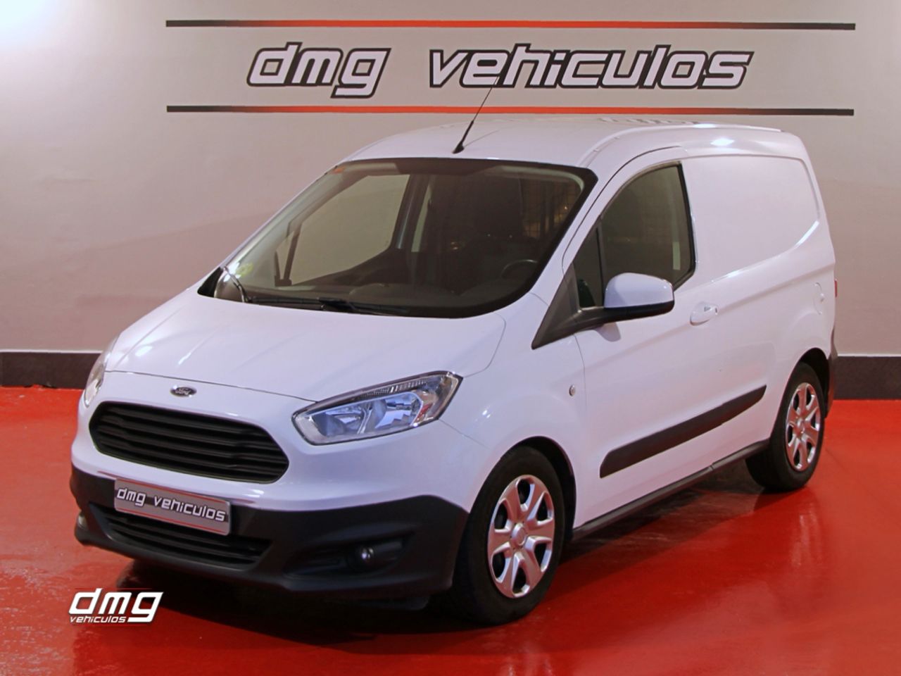 Foto Ford Tourneo Courier 2