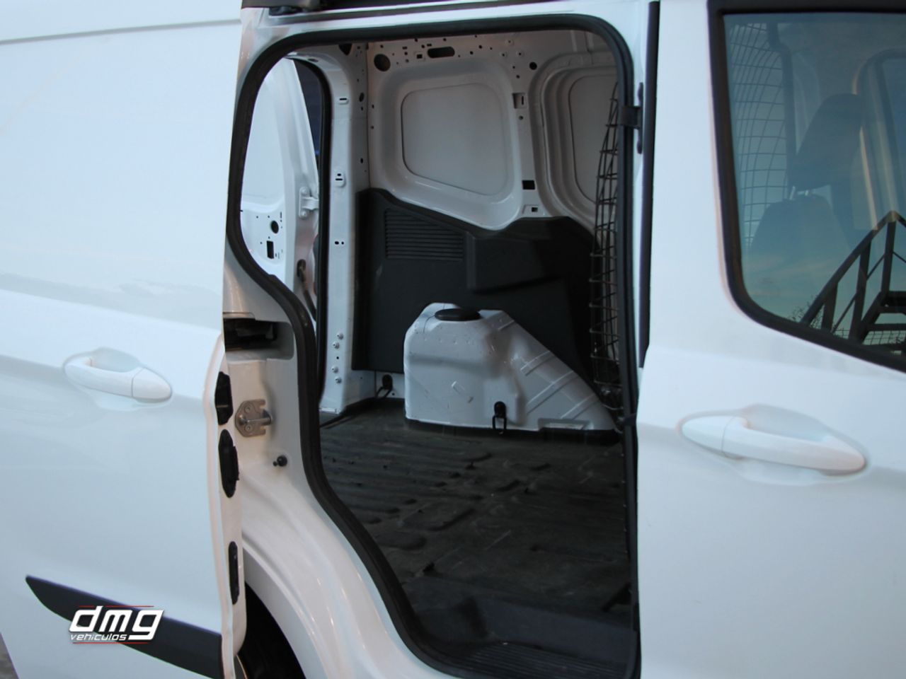 Foto Ford Tourneo Courier 23