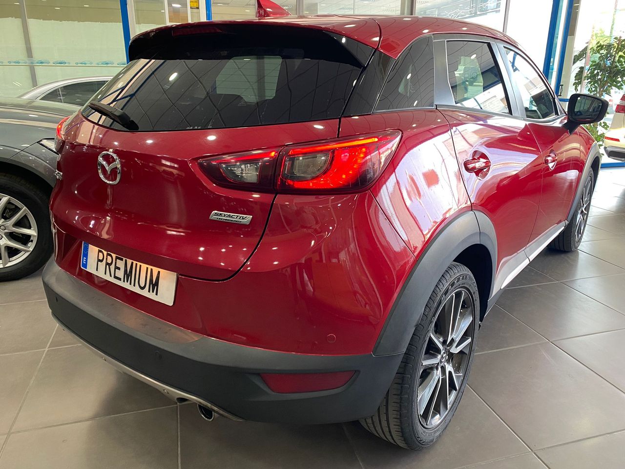 Foto Mazda CX-3 4