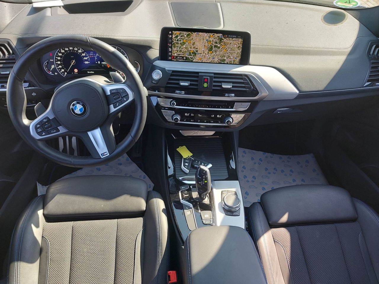 Foto BMW X3 10