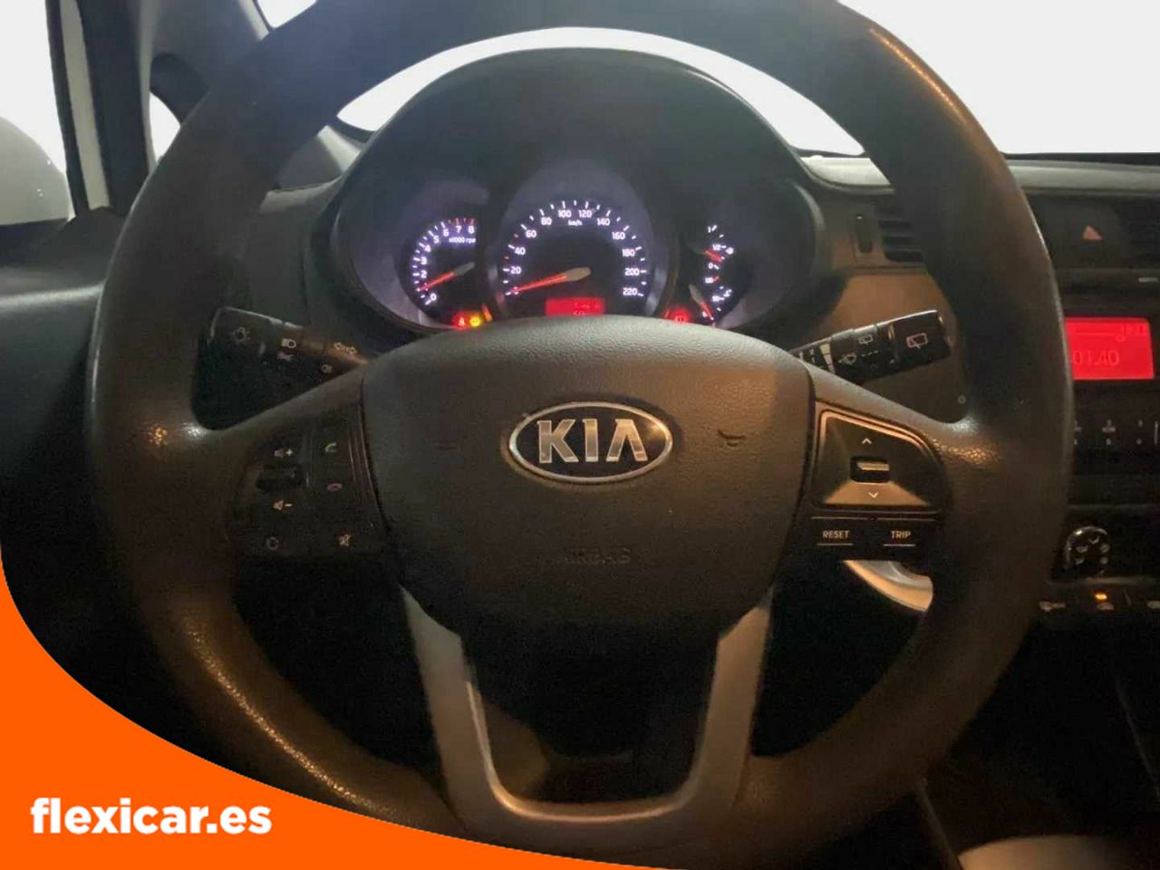 Foto Kia Rio 11