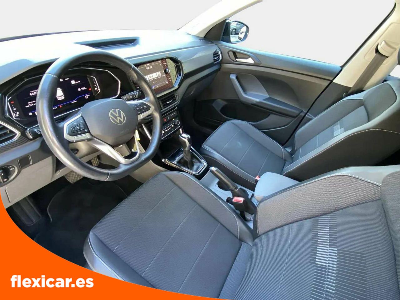 Foto Volkswagen T-Cross 10