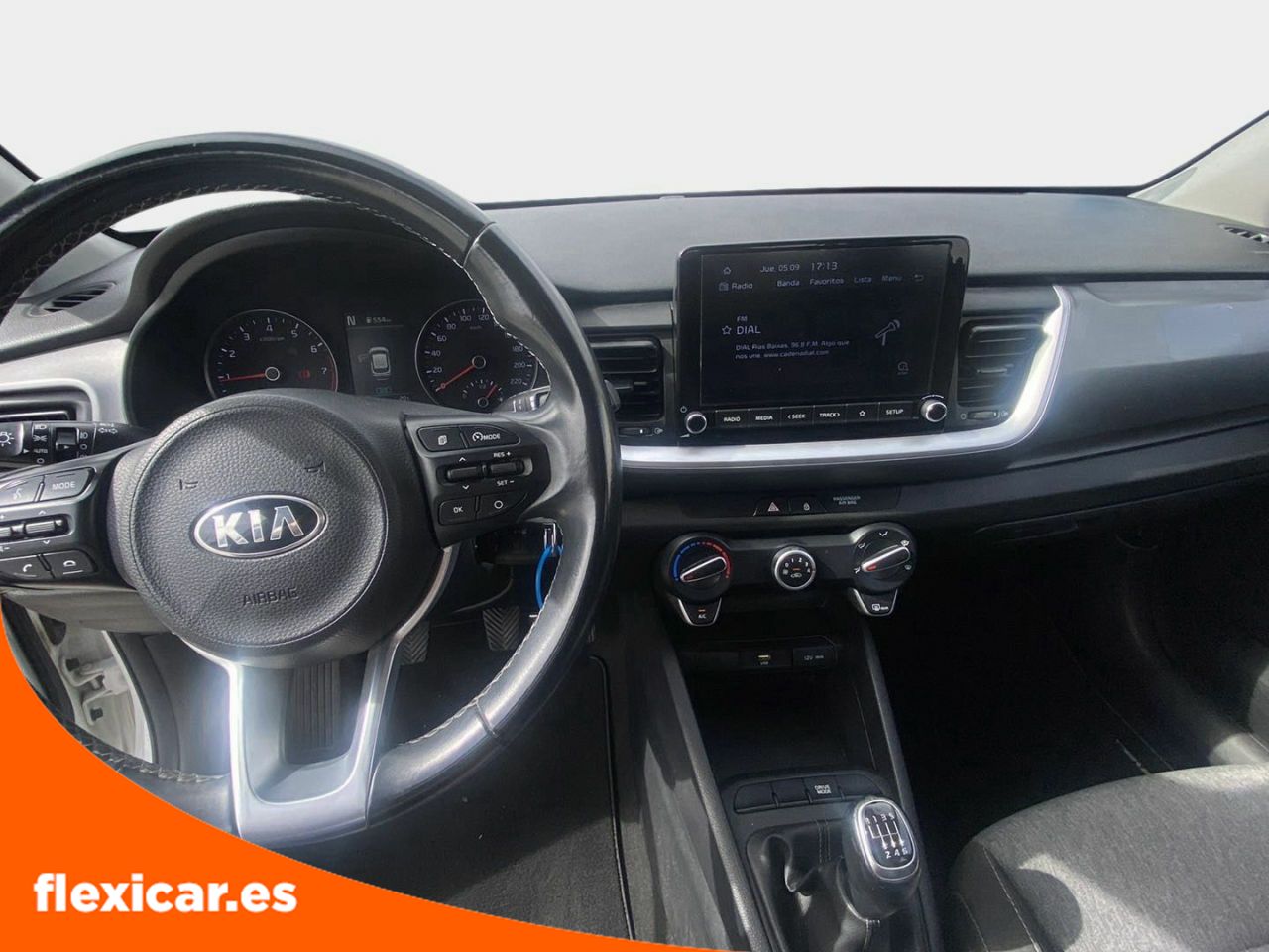 Foto Kia Stonic 11